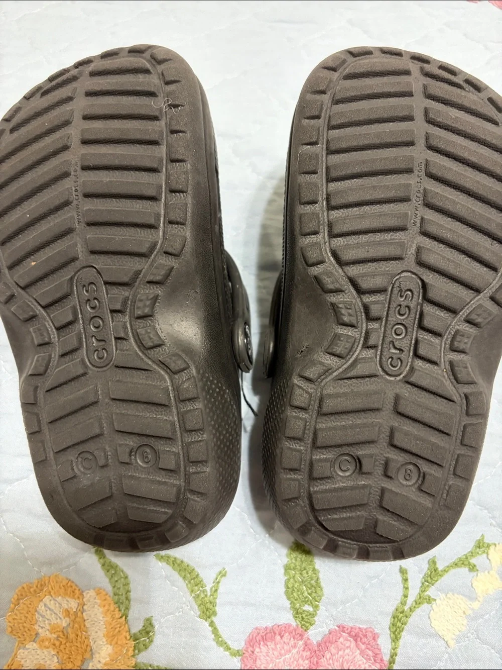 Crocs Kids Toddlers Boys Unisex Crocs PreOwned Size 8C Shows wear Good condition